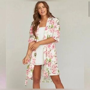 SHOW ME YOUR MUMU FLORAL ROBE/KIMONO 🌸